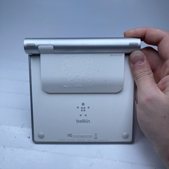 Belkin F8T067 Aluminum YourType Bluetooth Wireless Keypad for iMac Mac - Picture 3 of 8